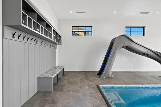 2011 LABYRINTH LANE, De Pere, WI 54115