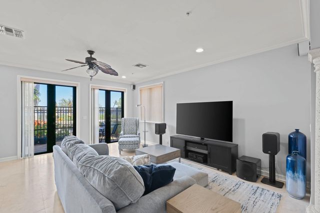 920 Via Villagio, Hypoluxo, FL 33462