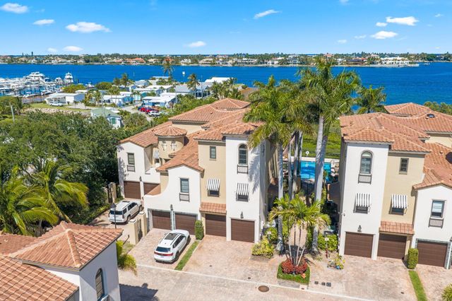 920 Via Villagio, Hypoluxo, FL 33462
