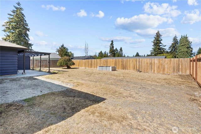 1609 121st Street S, Tacoma, WA 98444