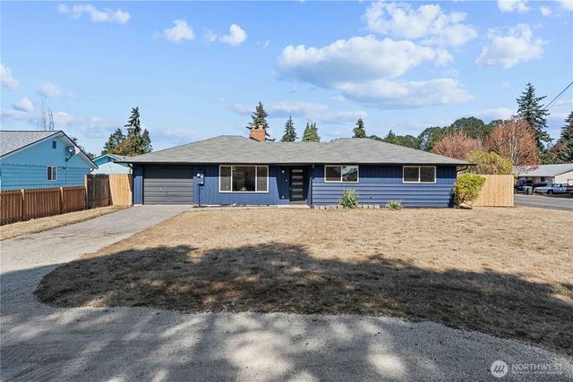 1609 121st Street S, Tacoma, WA 98444