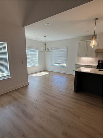 6807 SW High Meadow Boulevard, Bentonville, AR 72713