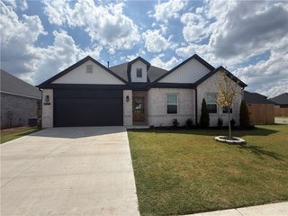 6807 SW High Meadow Boulevard, Bentonville, AR 72713