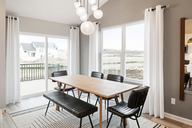 1652 Lund Way, Shakopee, MN 55379