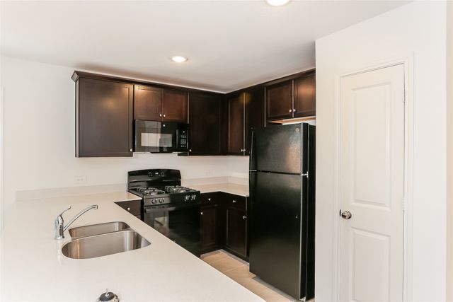 3156 Crestone Drive, Crandall, TX 75114