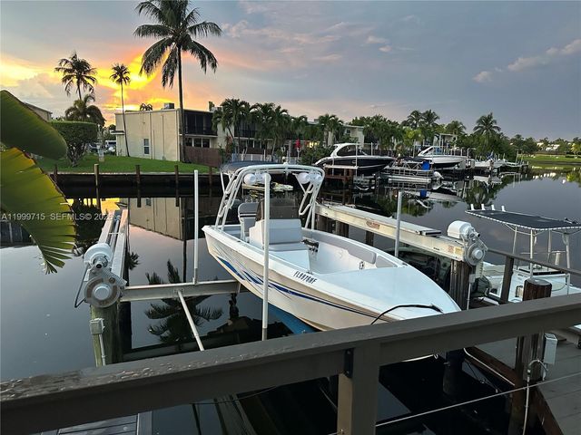 925 NE 26th Ave 925, Hallandale Beach, FL 33009