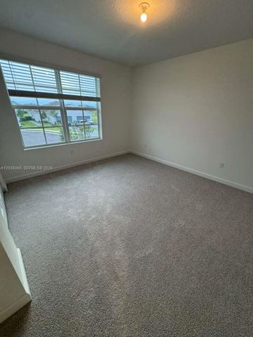 1662 Hoot Owl Holw 1662, Loxahatchee, FL 33470