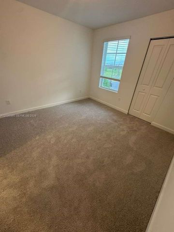 1662 Hoot Owl Holw 1662, Loxahatchee, FL 33470