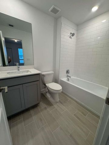 1662 Hoot Owl Holw 1662, Loxahatchee, FL 33470