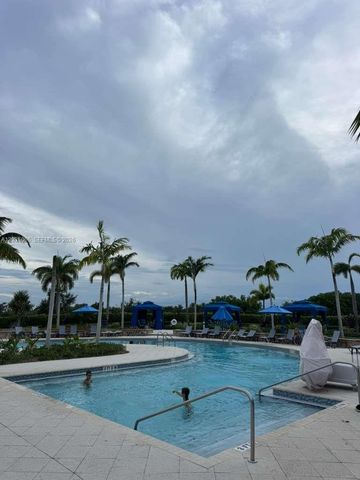 1662 Hoot Owl Holw 1662, Loxahatchee, FL 33470