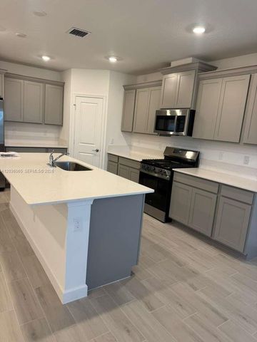 1662 Hoot Owl Holw 1662, Loxahatchee, FL 33470