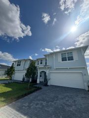 1662 Hoot Owl Holw 1662, Loxahatchee, FL 33470