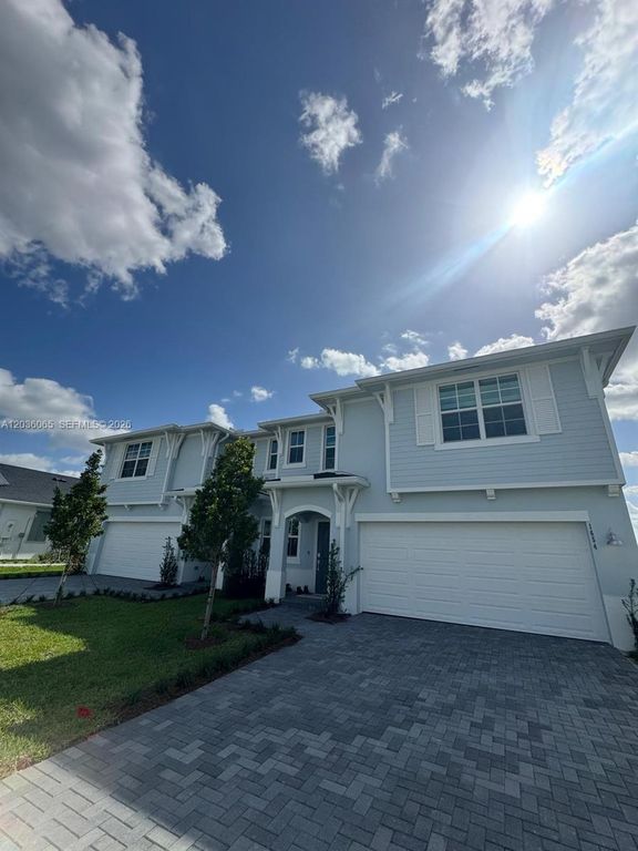 1662 Hoot Owl Holw 1662, Loxahatchee, FL 33470