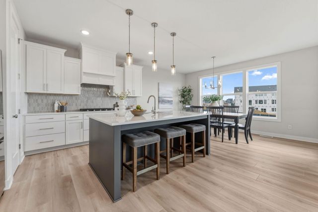 18250 102nd Place N, Maple Grove, MN 55311