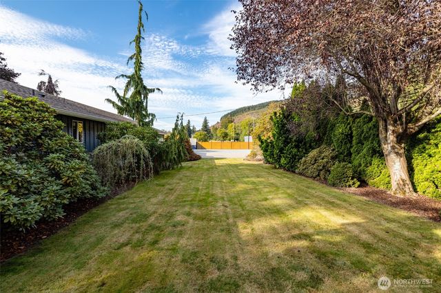 12190 State Route 9, Sedro Woolley, WA 98284