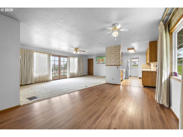 33300 TIDE CREEK Rd, Deer Island, OR 97054