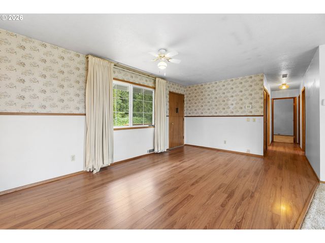 33300 TIDE CREEK Rd, Deer Island, OR 97054