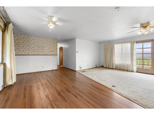 33300 TIDE CREEK Rd, Deer Island, OR 97054