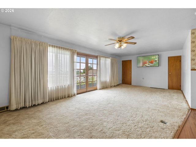33300 TIDE CREEK Rd, Deer Island, OR 97054