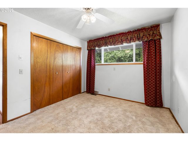 33300 TIDE CREEK Rd, Deer Island, OR 97054