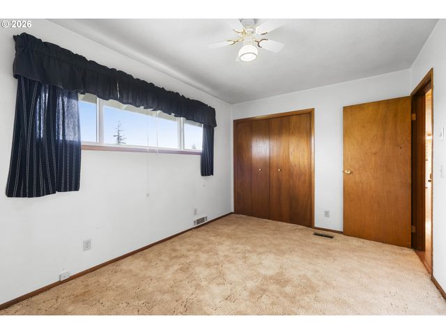 33300 TIDE CREEK Rd, Deer Island, OR 97054