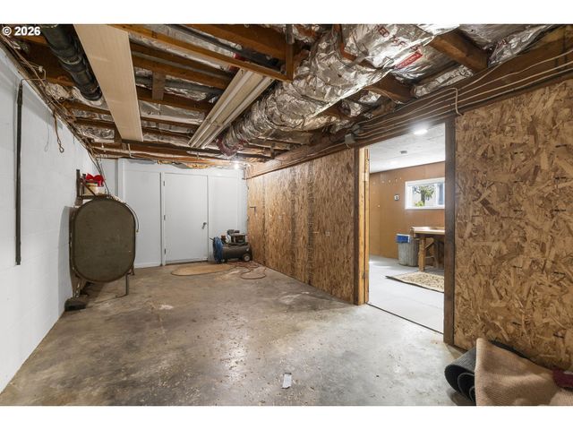 33300 TIDE CREEK Rd, Deer Island, OR 97054