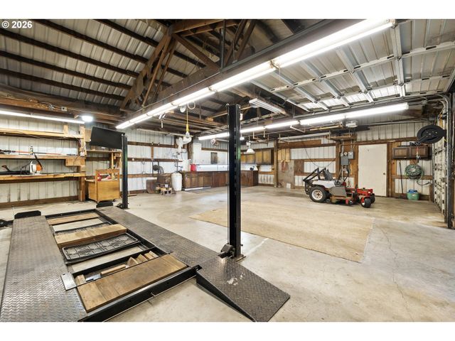 33300 TIDE CREEK Rd, Deer Island, OR 97054