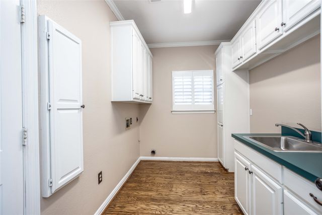 476 County Road 260, Gainesville, TX 76240