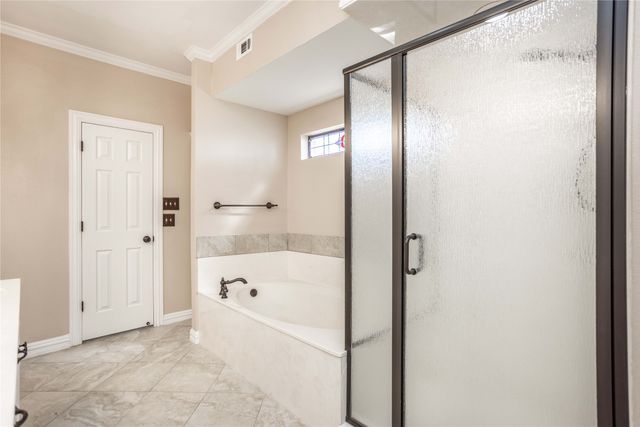 476 County Road 260, Gainesville, TX 76240