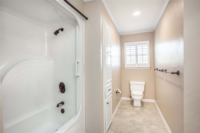 476 County Road 260, Gainesville, TX 76240