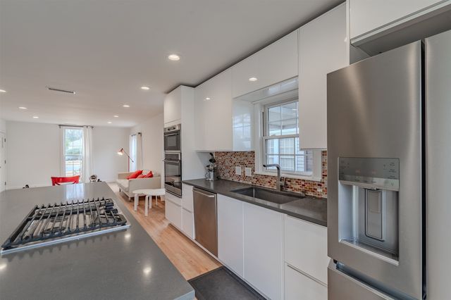 8927 Diceman Drive, Dallas, TX 75218