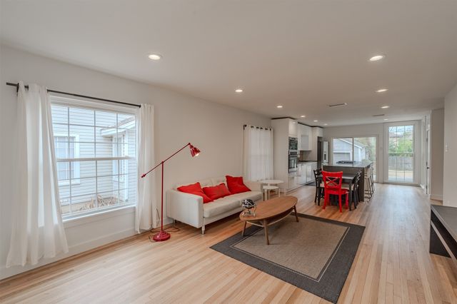 8927 Diceman Drive, Dallas, TX 75218