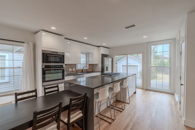 8927 Diceman Drive, Dallas, TX 75218