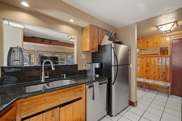 18087 E Butte Lane 4, Sunriver, OR 97707
