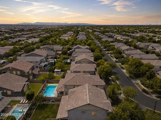 4377 E AMBER Lane, Gilbert, AZ 85296