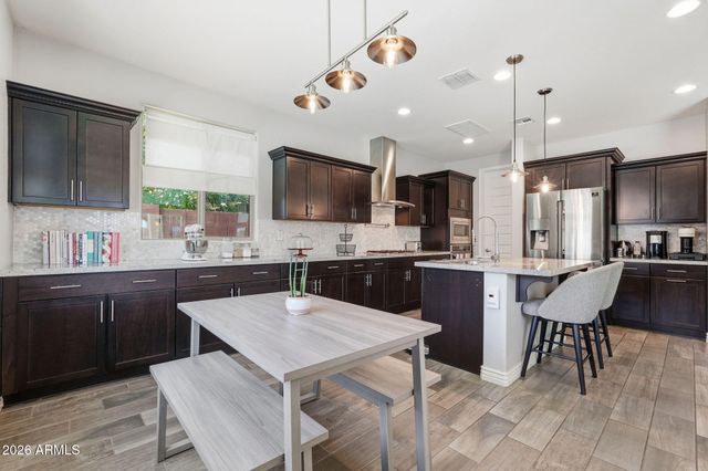 4377 E AMBER Lane, Gilbert, AZ 85296
