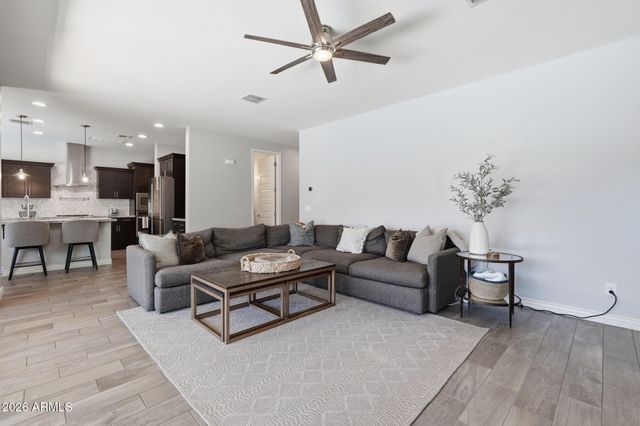 4377 E AMBER Lane, Gilbert, AZ 85296