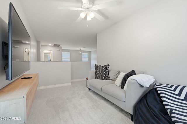 4377 E AMBER Lane, Gilbert, AZ 85296