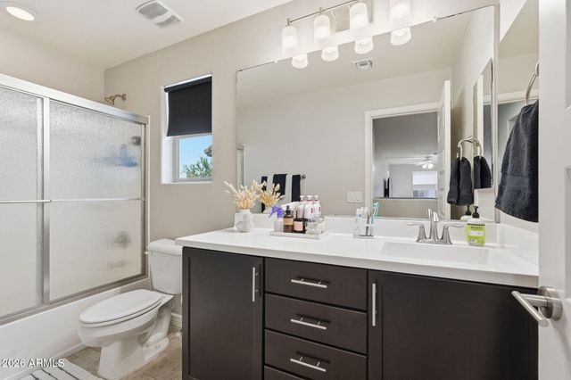 4377 E AMBER Lane, Gilbert, AZ 85296