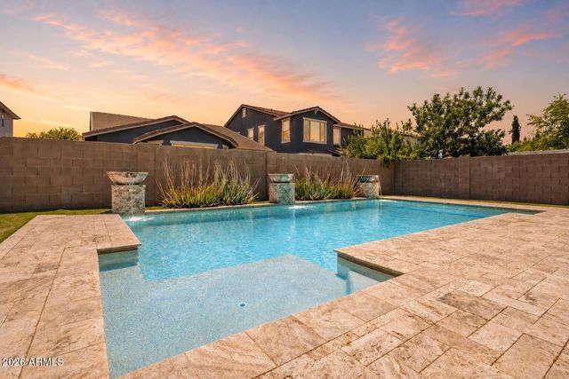 4377 E AMBER Lane, Gilbert, AZ 85296