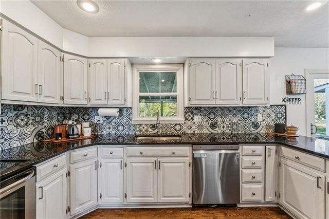 29300 W 119th Street, Olathe, KS 66061