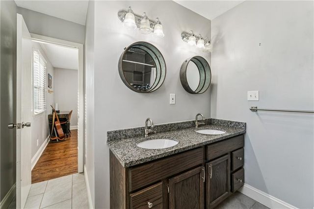 29300 W 119th Street, Olathe, KS 66061