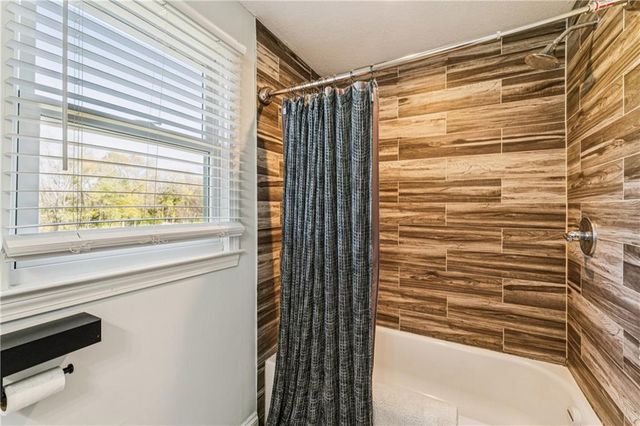 29300 W 119th Street, Olathe, KS 66061