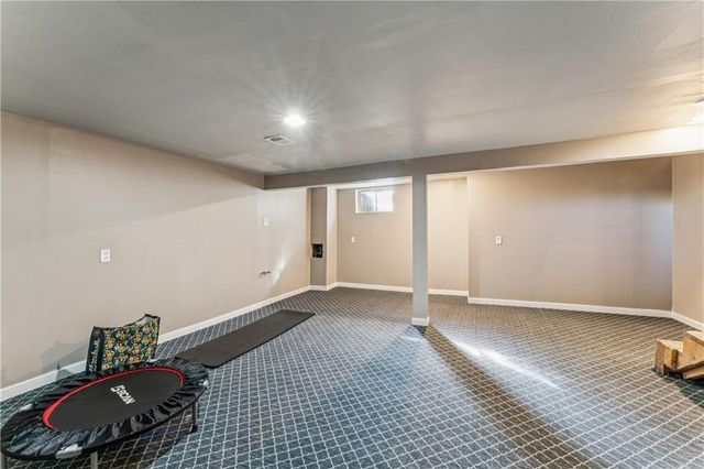 29300 W 119th Street, Olathe, KS 66061