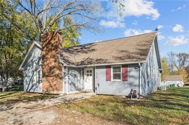 29300 W 119th Street, Olathe, KS 66061