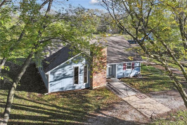 29300 W 119th Street, Olathe, KS 66061