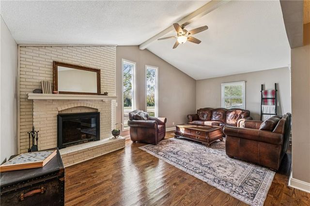 29300 W 119th Street, Olathe, KS 66061