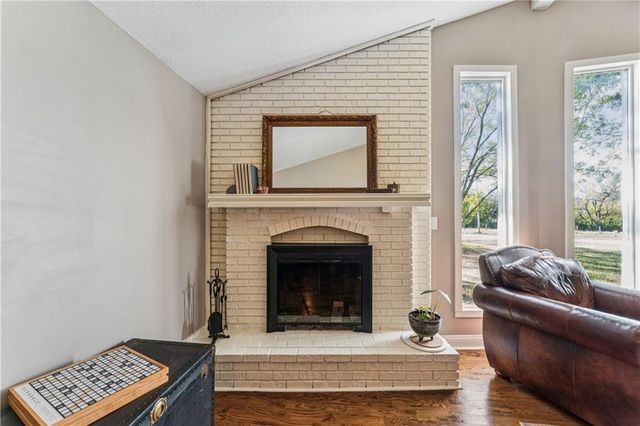 29300 W 119th Street, Olathe, KS 66061