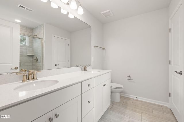 504 Foxfield Way, Fuquay Varina, NC 27526