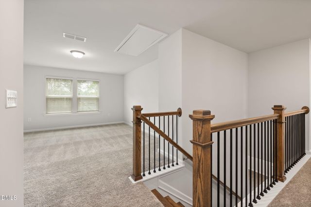 504 Foxfield Way, Fuquay Varina, NC 27526